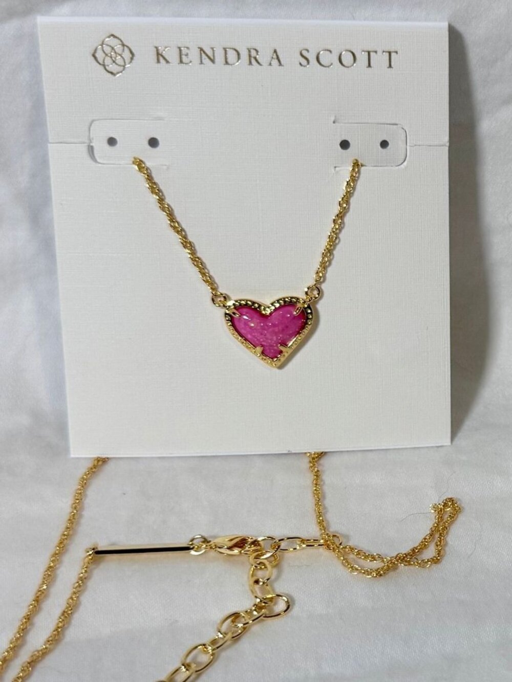 Kendra Scott Ari Heart Pink Necklace